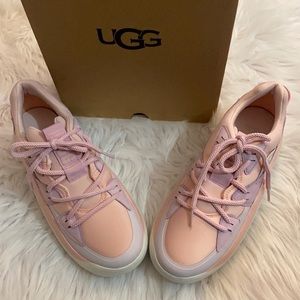 UGG, LA Cloud Lace Sneakers, Size 11, Pink (Shell White Suede).